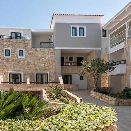 Elia פלטניאס